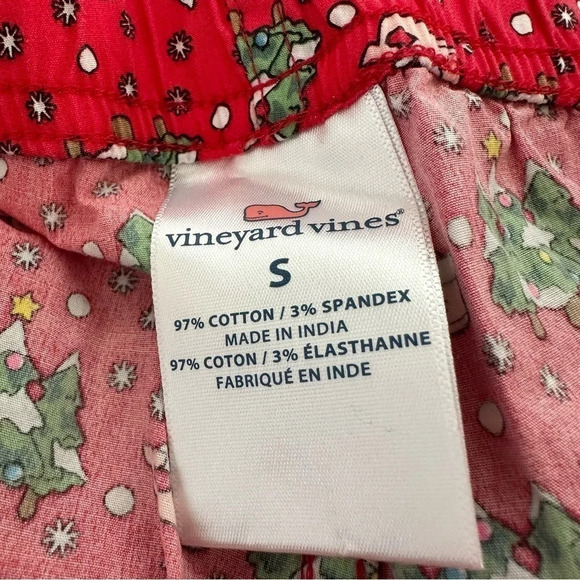 Vineyard Vines size Small Red Whale Christmas PJ Pants Holiday Santa Snowflake - Picture 3 of 5